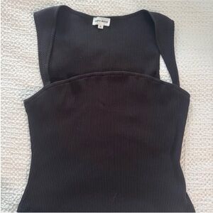 Superdown Women’s Black Ribbed Square-Neck Tank XL